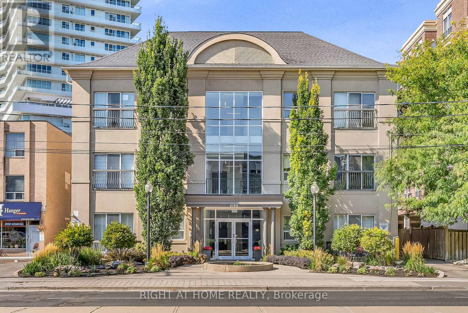 205 - 4198 Dundas Street W, Toronto (Edenbridge-Humber Valley), Ontario  M8X 1Y6 - Photo 27 - W12405766