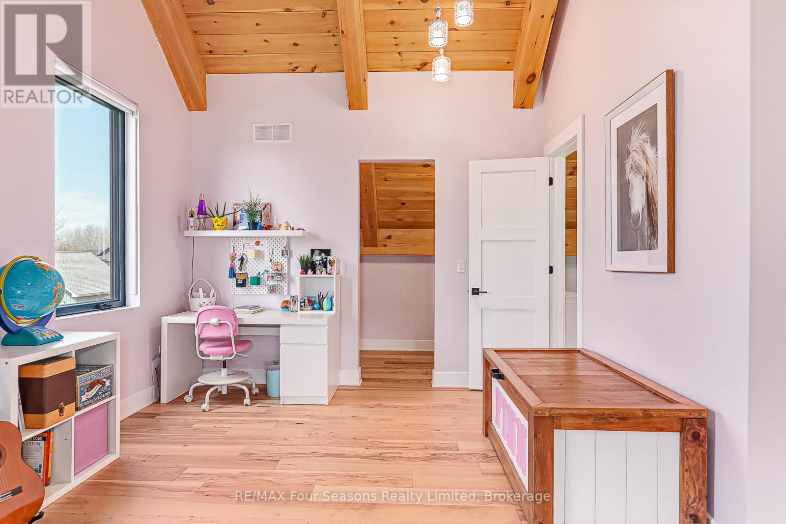 113 Slabtown Road W, Blue Mountains, Ontario  N0H 1J0 - Photo 26 - X12405776