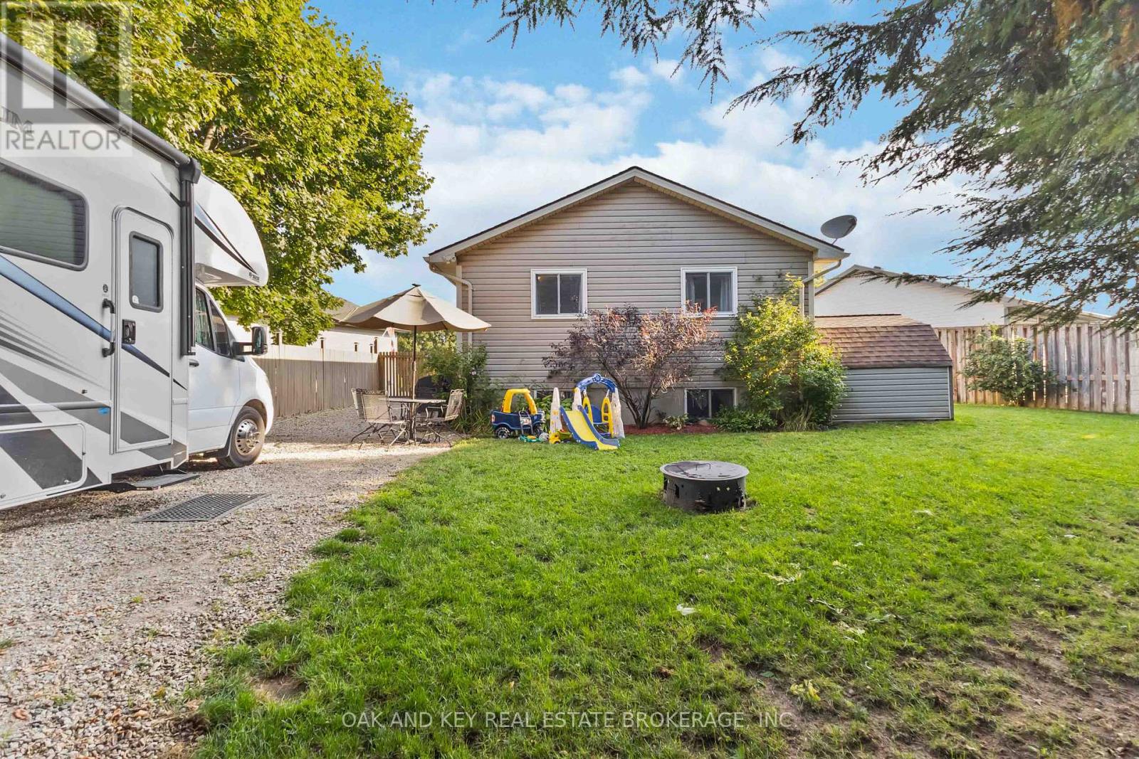 8 Grace Court, Aylmer, Ontario  N5H 3G6 - Photo 32 - X12405526