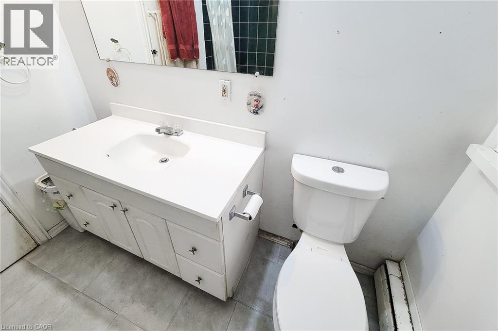 5685 Robinson Street, Niagara Falls, Ontario  L2G 2B1 - Photo 22 - 40767726