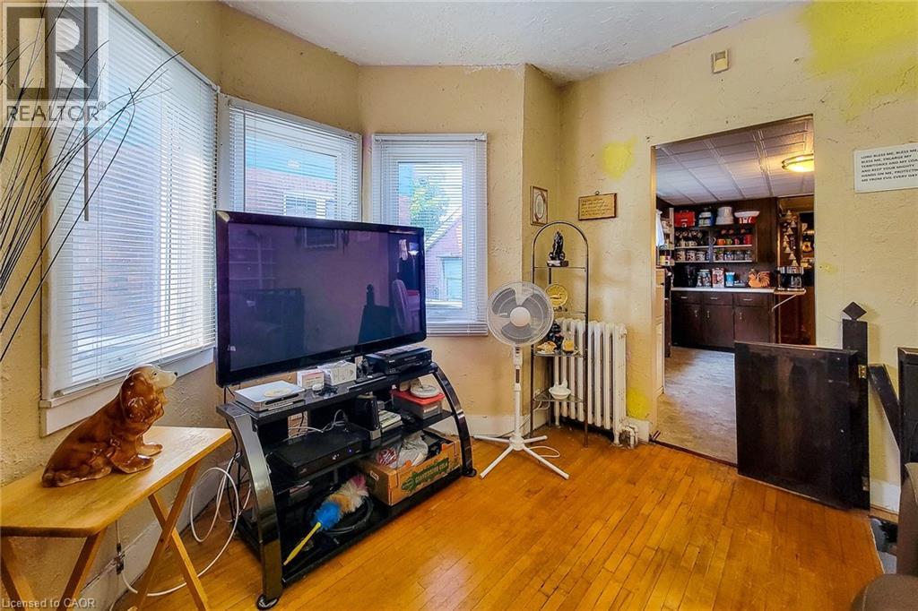 5685 Robinson Street, Niagara Falls, Ontario  L2G 2B1 - Photo 10 - 40767726