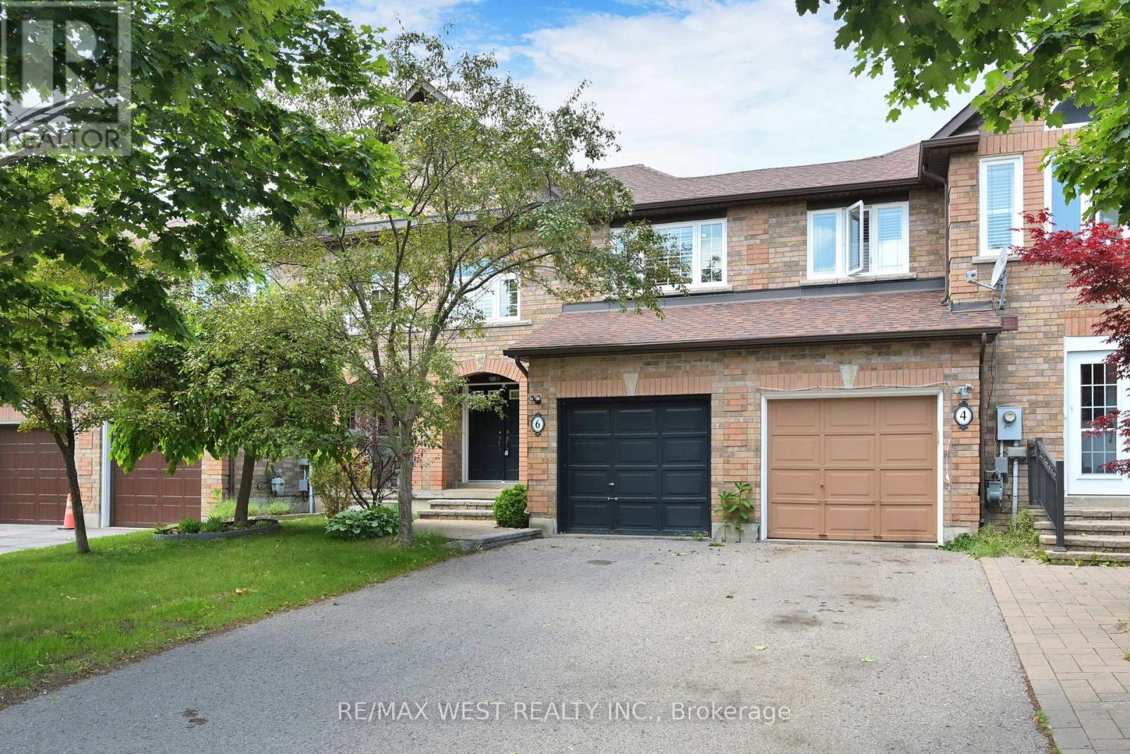 6 MISTLEFLOWER COURT, Richmond Hill, Ontario