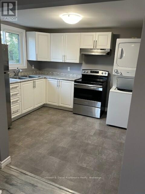 Property at 28 GROVE STREET E image 2