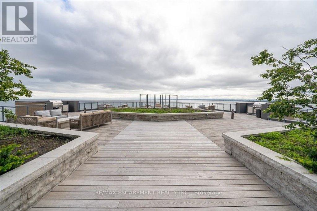 2101 - 2060 Lakeshore Road, Burlington (Brant), Ontario  L7R 0G2 - Photo 45 - W12400598