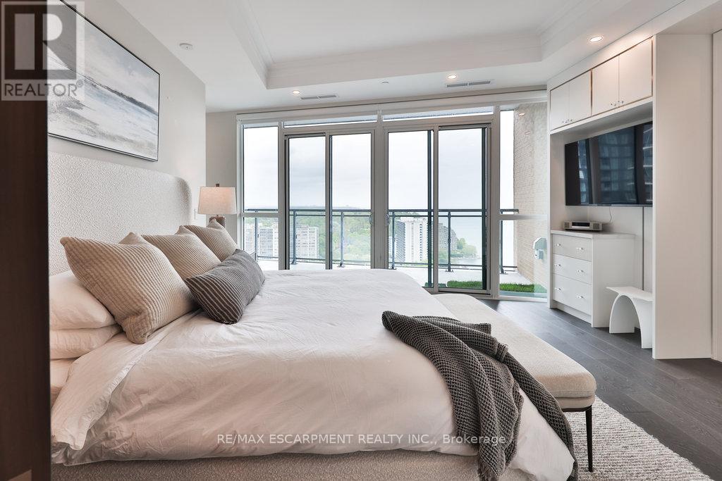 2101 - 2060 Lakeshore Road, Burlington (Brant), Ontario  L7R 0G2 - Photo 26 - W12400598