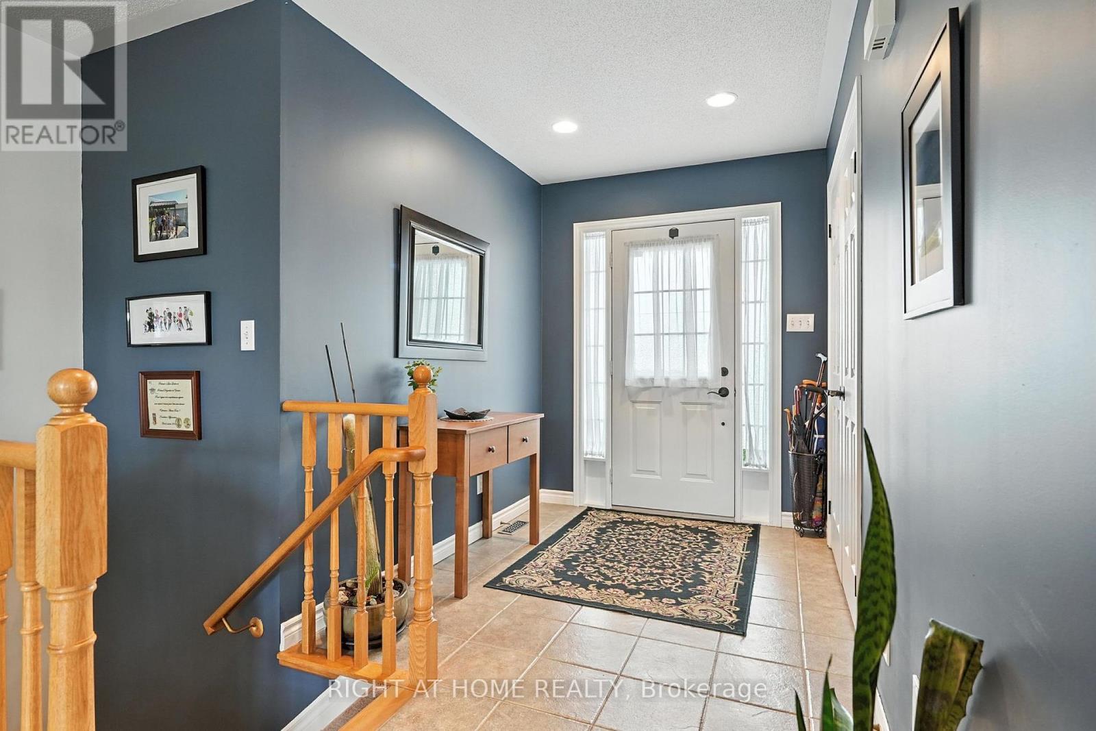 16 O'neill Circle, Springwater, Ontario  L0L 2K0 - Photo 14 - S12405781