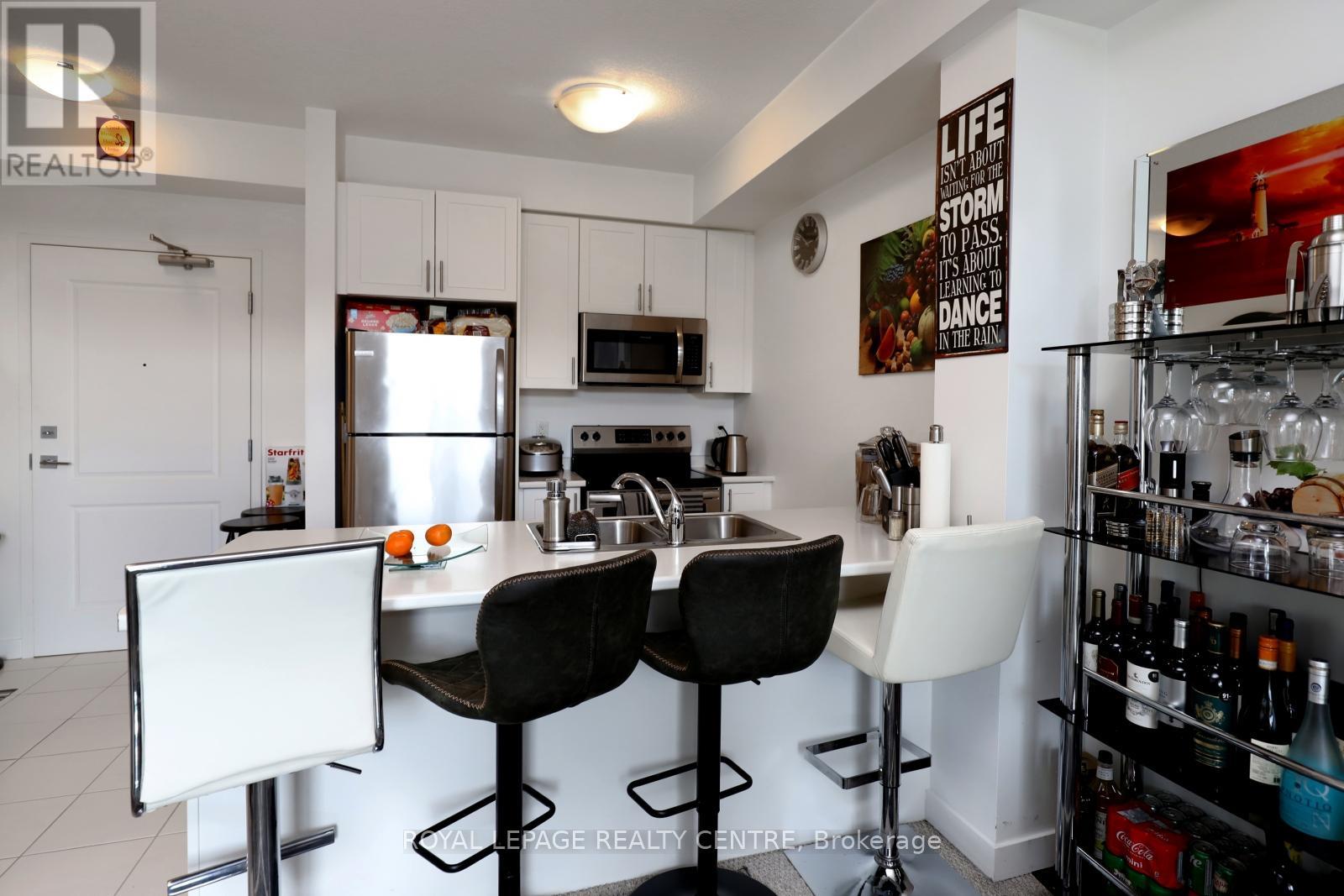 429 - 101 Shoreview Place, Hamilton, Ontario  L8E 0K2 - Photo 7 - X12404854