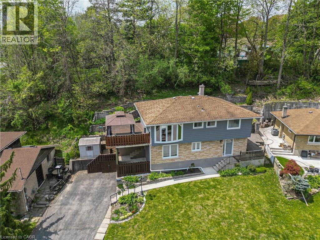 22 Dundonald Road, Cambridge, Ontario  N1S 3H3 - Photo 2 - 40770229