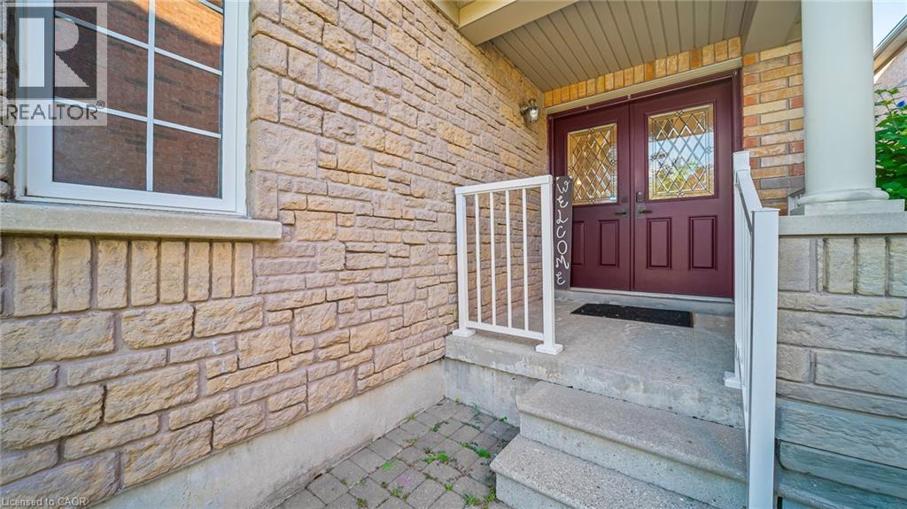 3153 Baron Drive, Mississauga, Ontario  L5M 6V6 - Photo 3 - 40769840