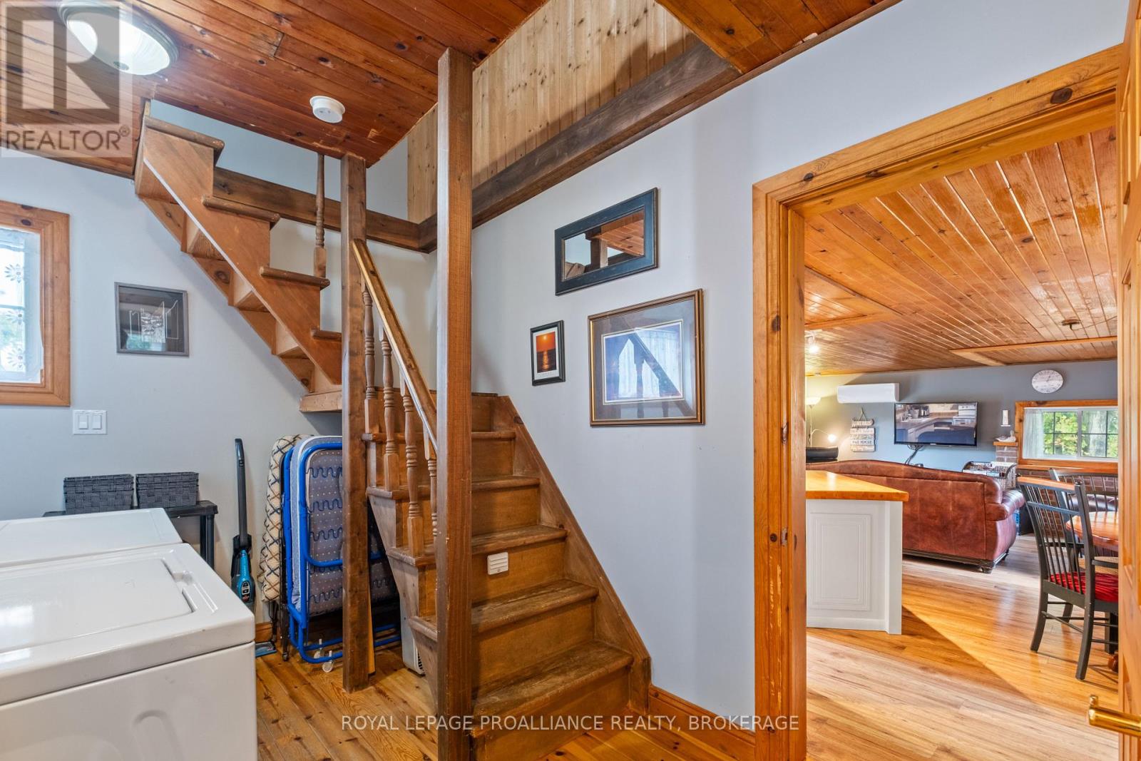 1057 Quinte Conservation Lane, Frontenac (Frontenac South), Ontario  K0H 2W0 - Photo 39 - X12405870