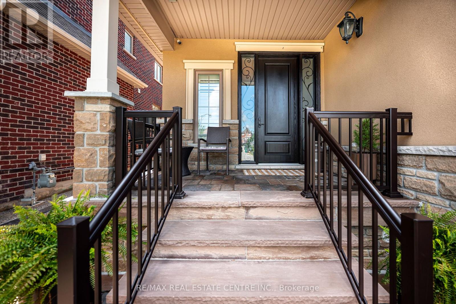 Property at 74 CEDARHOLME AVENUE image 4