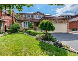 2082 LAURELWOOD DRIVE, Oakville, Ontario