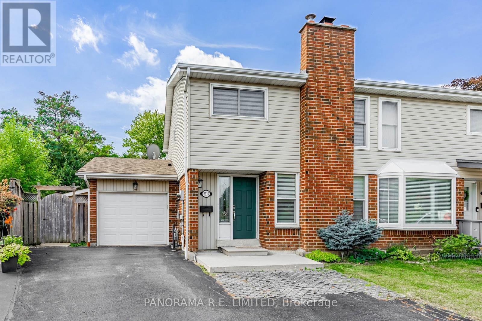 2915 Bramshaw Gardens, Mississauga, Ontario L5N 1S2 - Photo 1 - W12405832