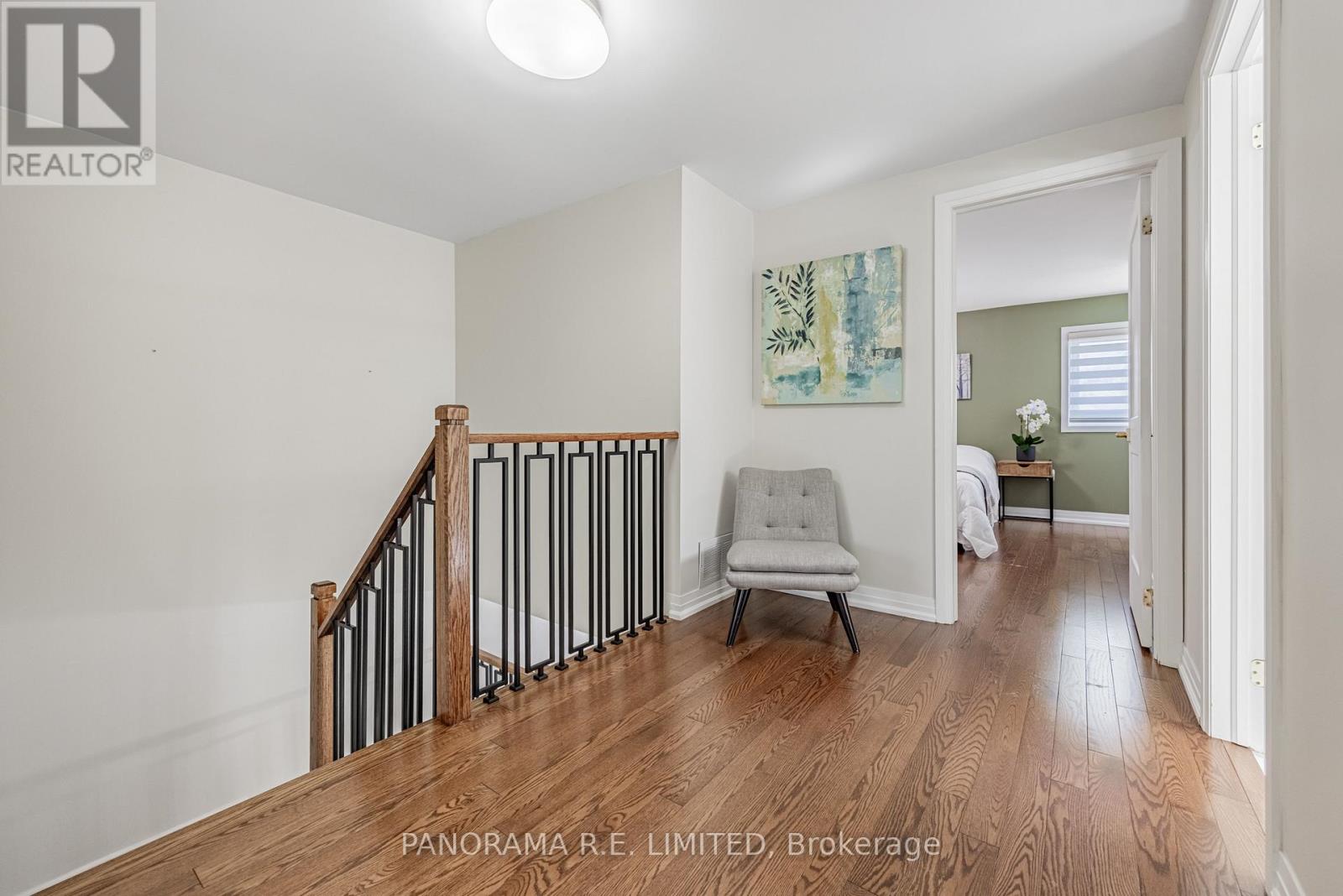 2915 Bramshaw Gardens, Mississauga, Ontario L5N 1S2 - Photo 15 - W12405832