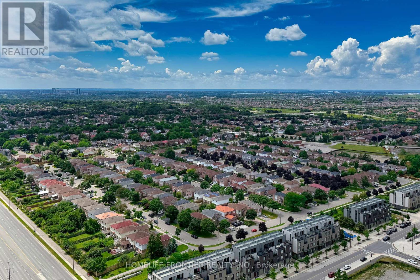 2807 - 3900 Confederation Parkway, Mississauga, Ontario  L5B 0M3 - Photo 29 - W12405835