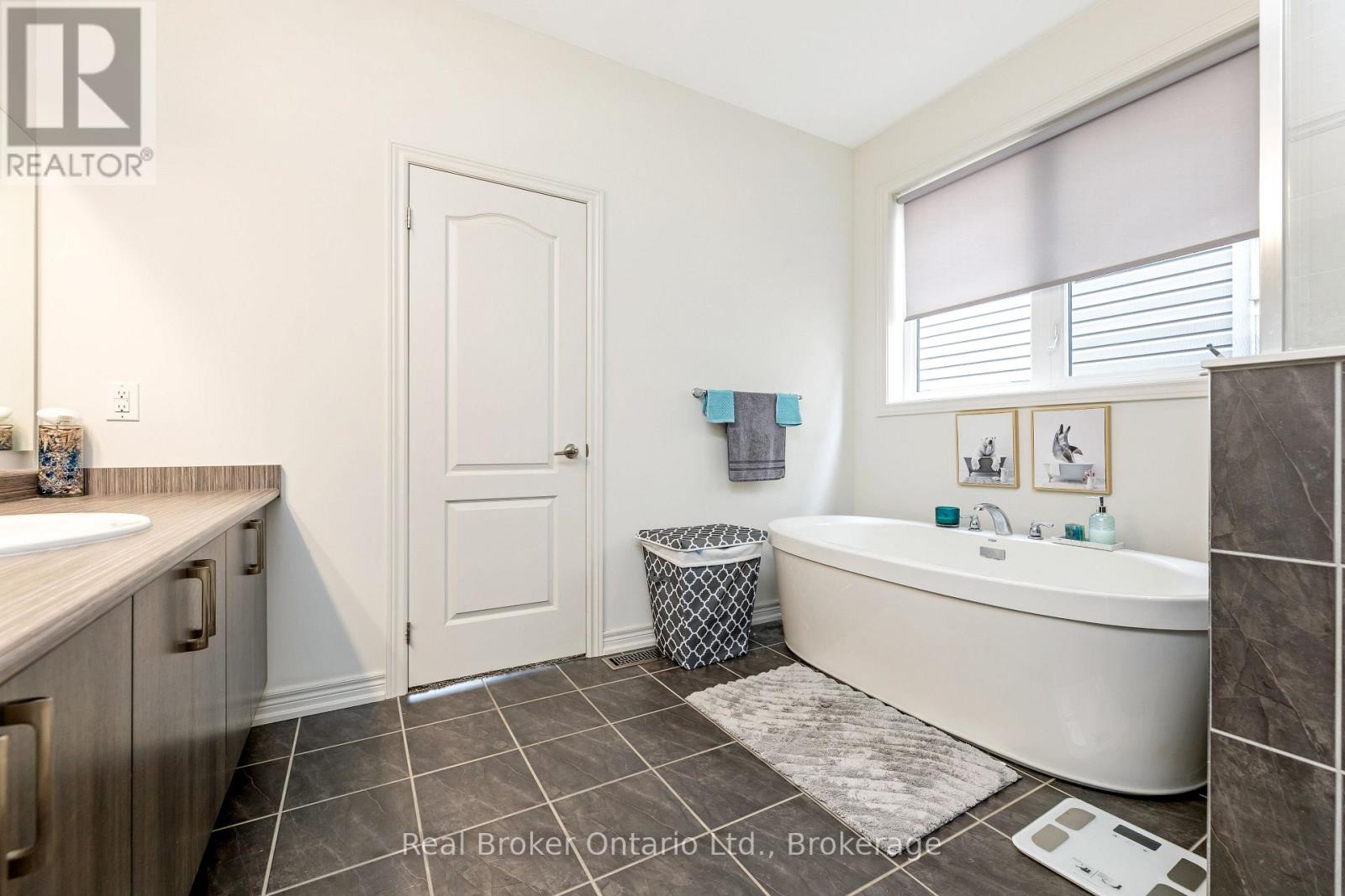 61 Kirvan Street, Centre Wellington, Ontario  N1M 0G9 - Photo 21 - X12405867