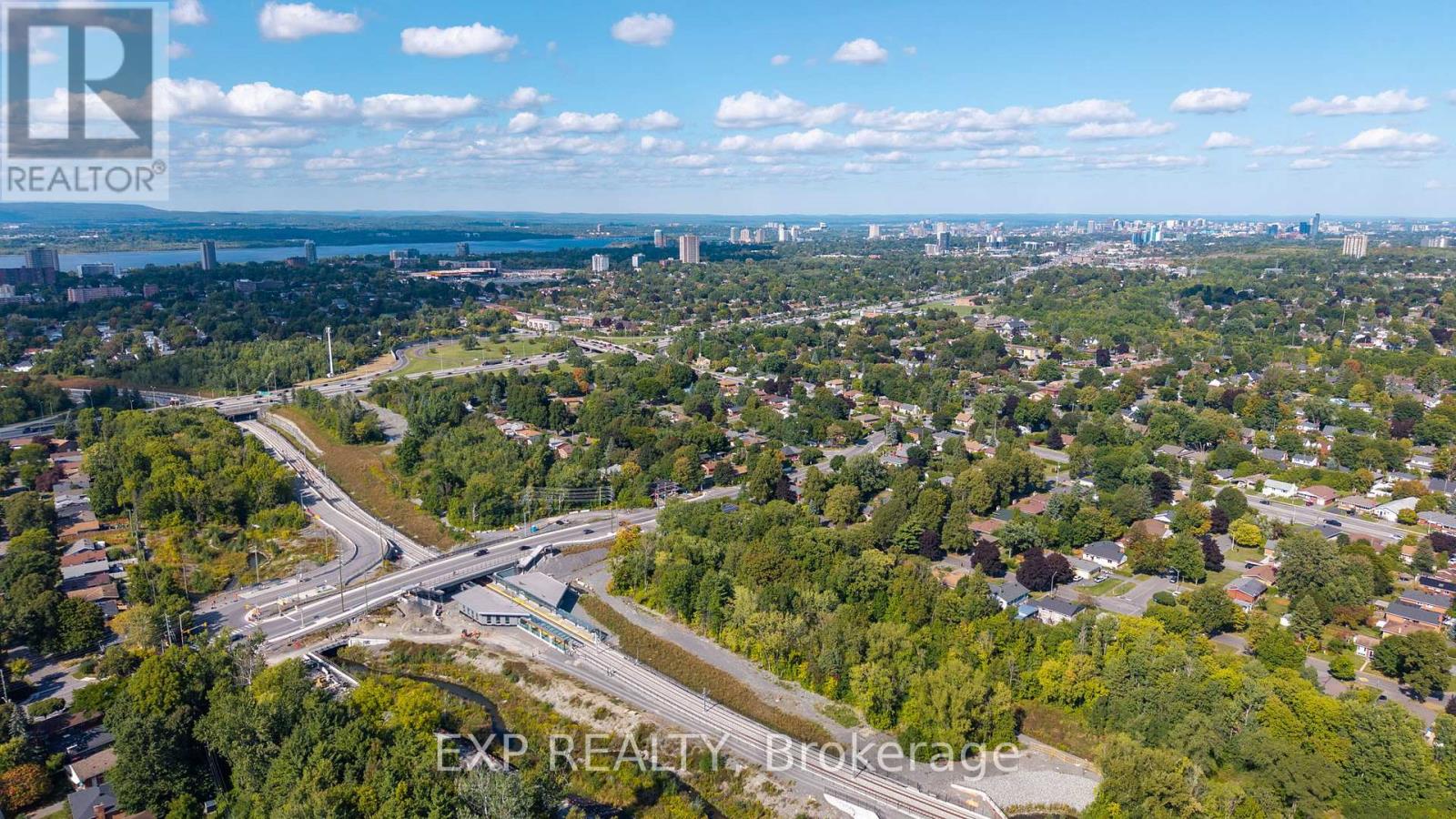 1240 Adirondack Drive, Ottawa, Ontario  K2C 2V3 - Photo 27 - X12405839