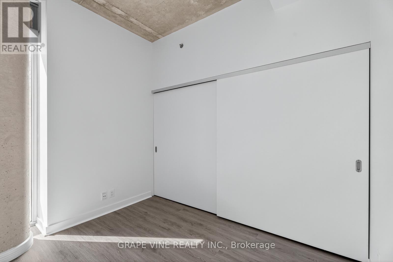 750 - 340 Mcleod Street, Ottawa, Ontario  K2P 1A4 - Photo 19 - X12405864