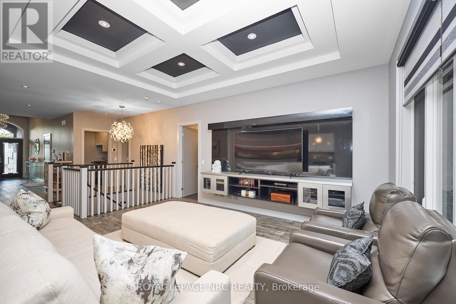 60 Rosewood Crescent, Pelham, Ontario  L0S 1E6 - Photo 10 - X12405846