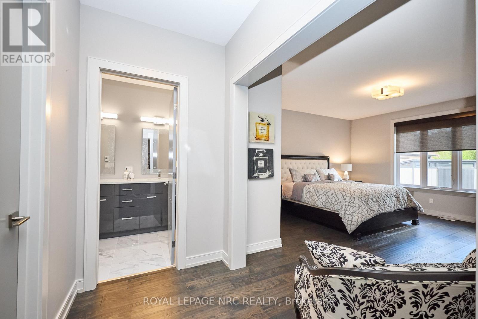60 Rosewood Crescent, Pelham, Ontario  L0S 1E6 - Photo 23 - X12405846