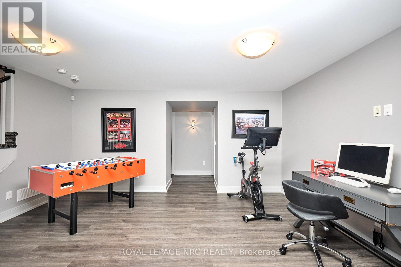 60 Rosewood Crescent, Pelham, Ontario  L0S 1E6 - Photo 30 - X12405846
