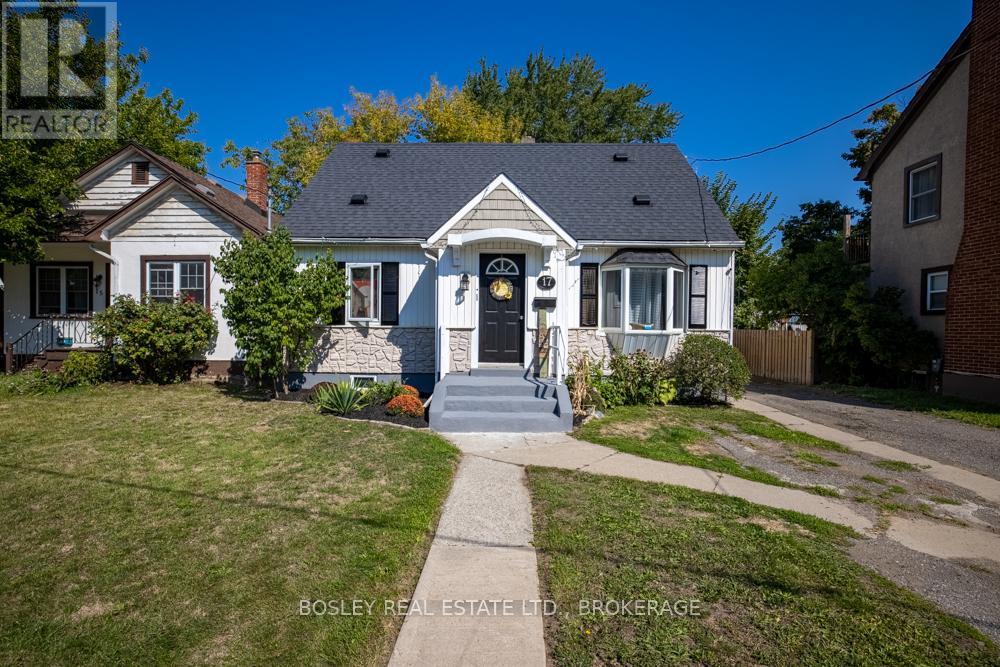17 MCCALLA DRIVE, St. Catharines, Ontario