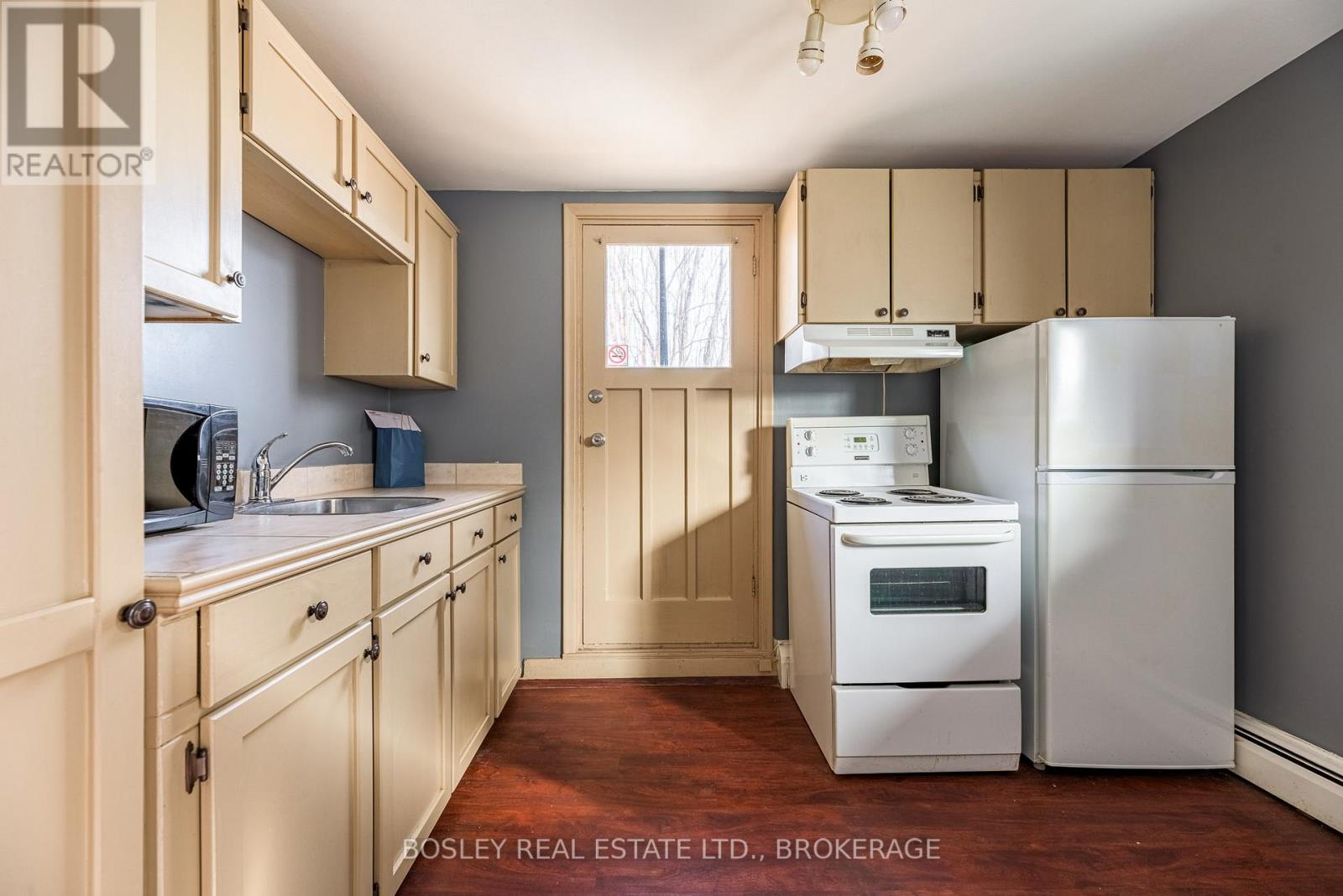 17 Mccalla Drive, St. Catharines, Ontario  L2N 1A1 - Photo 15 - X12405861