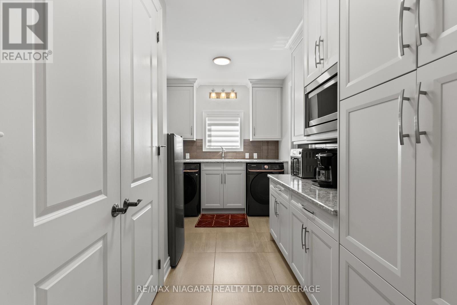 62 Millpond Road, Niagara-On-The-Lake (St. Davids), Ontario  L0S 1J1 - Photo 10 - X12405901