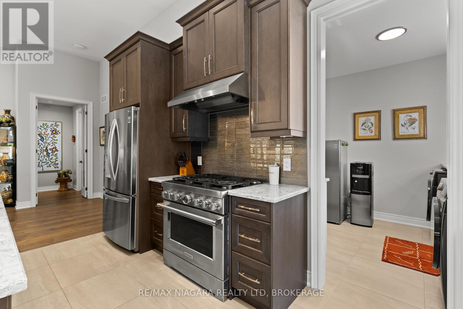62 Millpond Road, Niagara-On-The-Lake (St. Davids), Ontario  L0S 1J1 - Photo 15 - X12405901