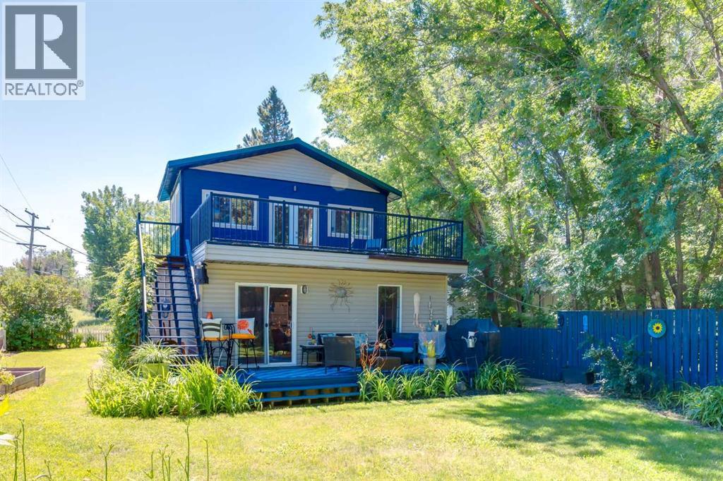 235 5 Street, Drumheller, Alberta  T0J 0Y4 - Photo 2 - A2250196
