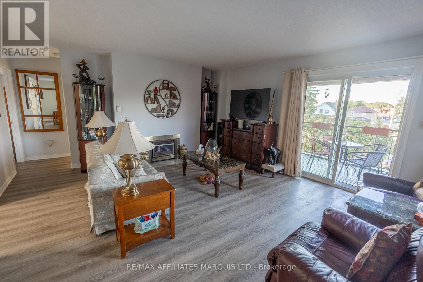 304 - 121 Water Street W, Cornwall, Ontario  K6J 5T8 - Photo 10 - X12405904