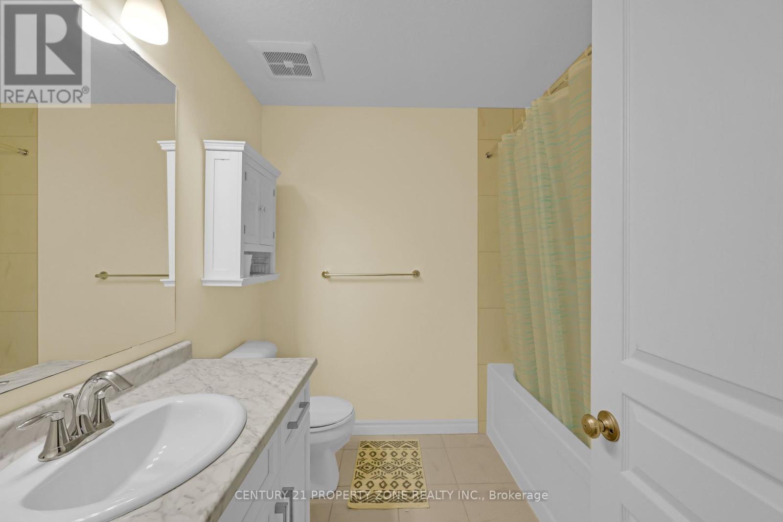 8 Chamberlain Avenue, Ingersoll, Ontario  N5C 3B3 - Photo 37 - X12363168