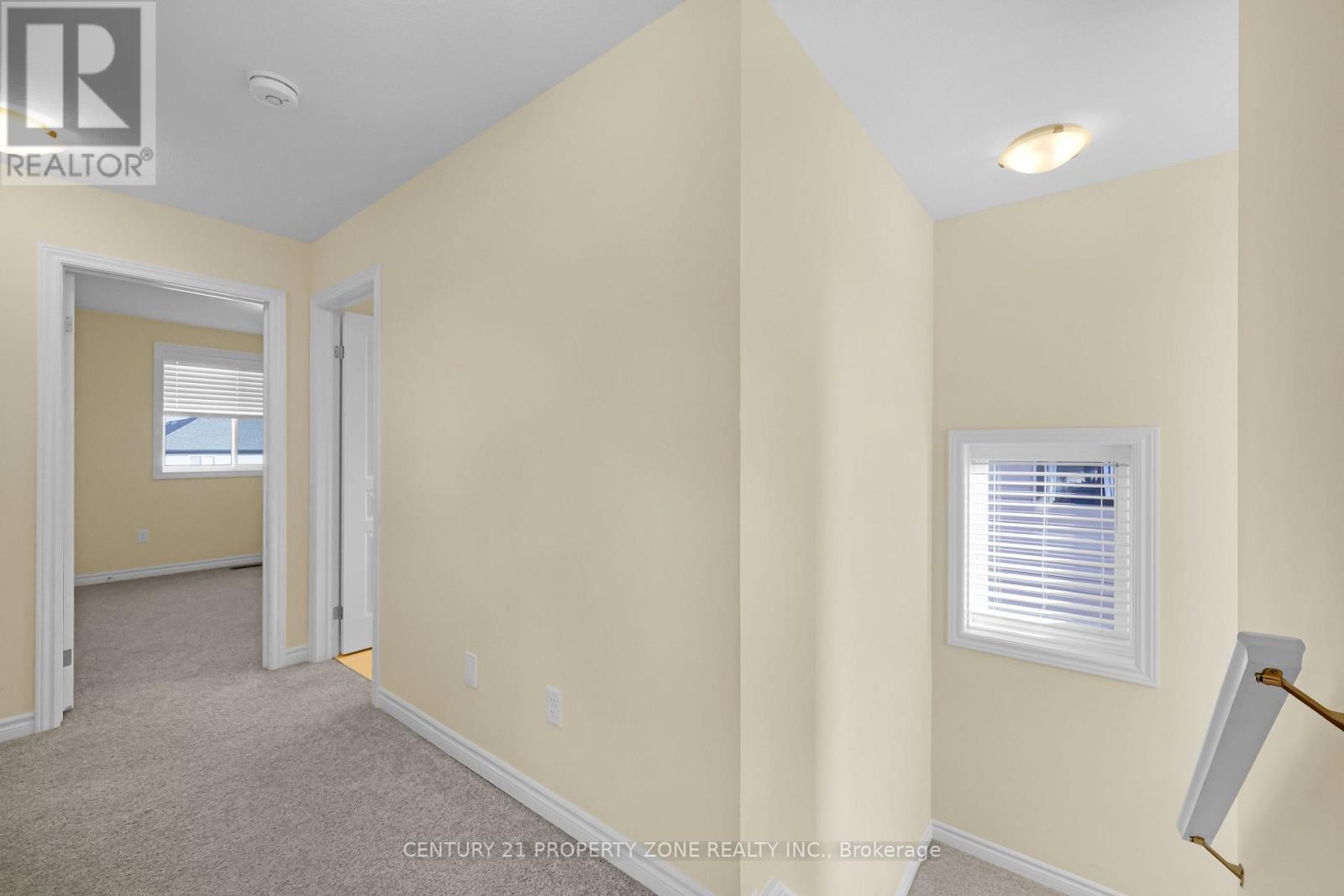 8 Chamberlain Avenue, Ingersoll, Ontario  N5C 3B3 - Photo 29 - X12363168