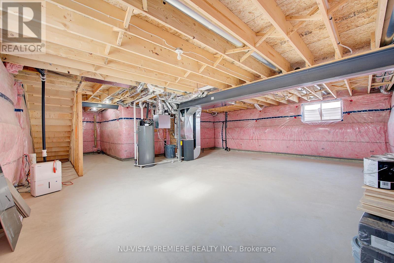 157 Holloway Trail, Middlesex Centre, Ontario  N0M 2A0 - Photo 35 - X12346103