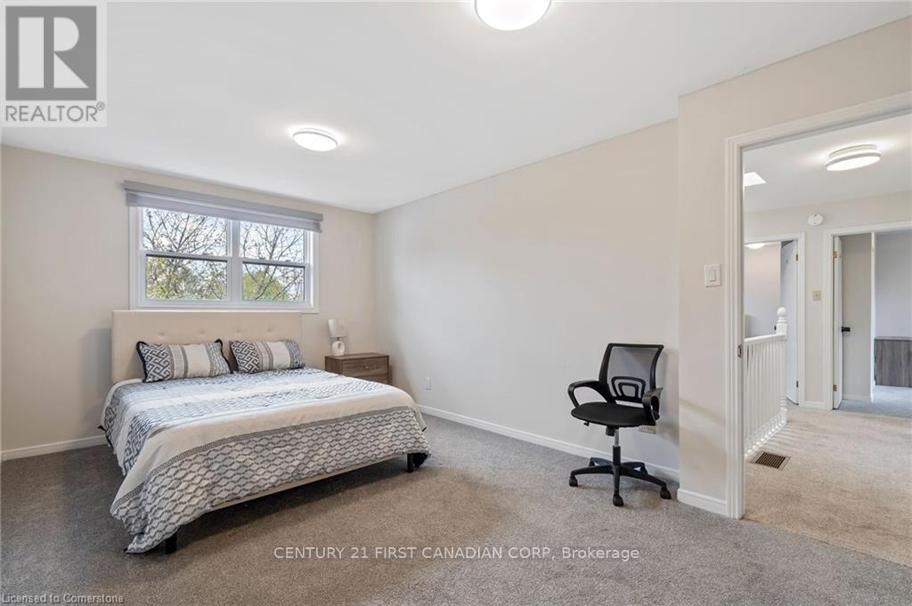 276 Blue Forest Place, London North, Ontario  N6G 4H7 - Photo 23 - X12403274