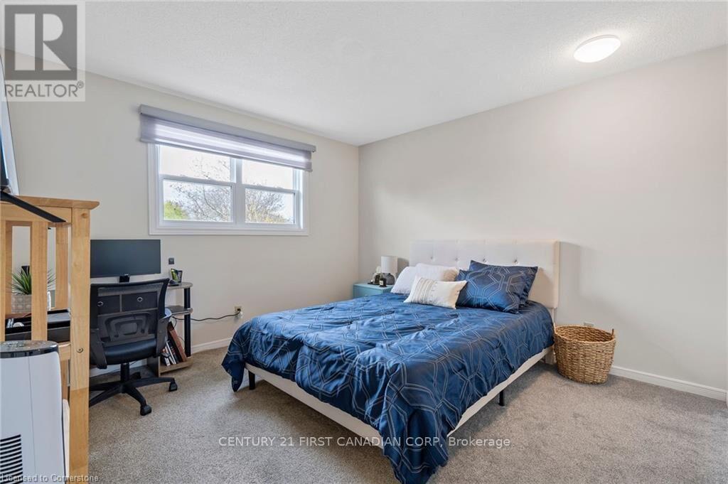 276 Blue Forest Place, London North, Ontario  N6G 4H7 - Photo 28 - X12403274