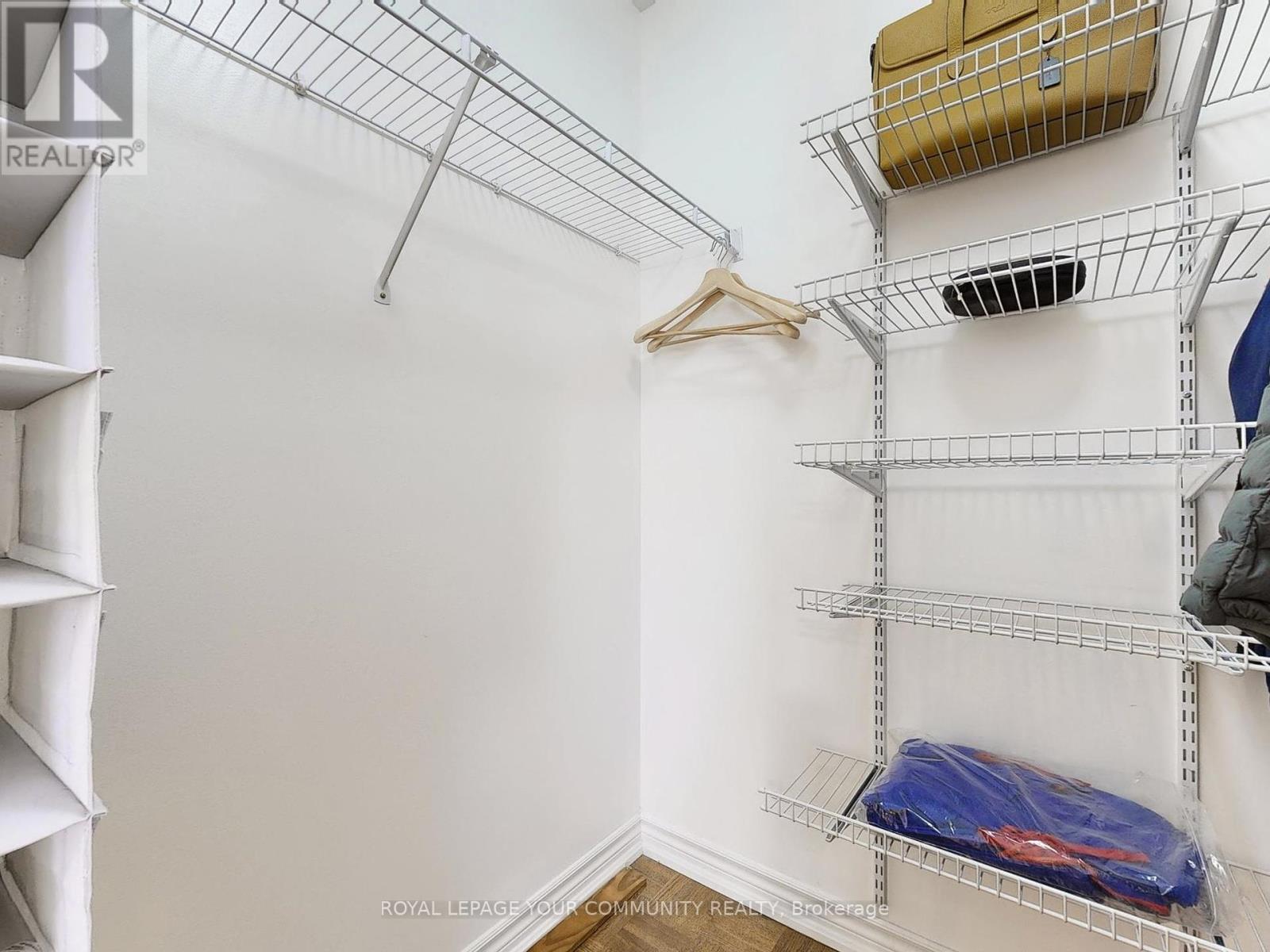220 - 9519 Keele Street, Vaughan, Ontario  L6A 4A2 - Photo 16 - N12404993