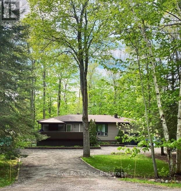28 Lannan Drive, Tiny, Ontario  L9M 0H3 - Photo 2 - S12405970