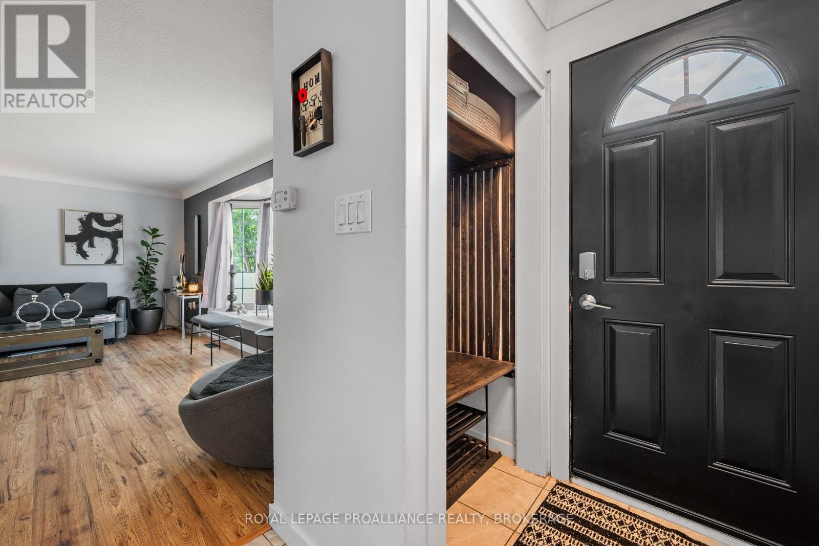 Lorem Ipsum Dolor S, Kingston, Ontario  K7L  - Photo 17 - DEMO28867860
