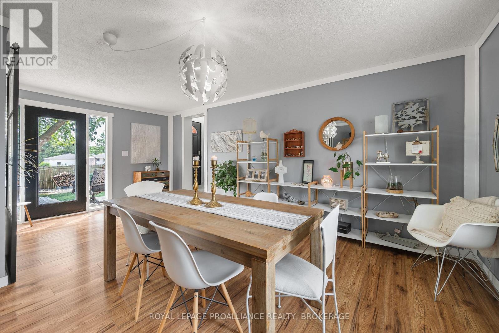 Lorem Ipsum Dolor S, Kingston, Ontario  K7L  - Photo 29 - DEMO28867860