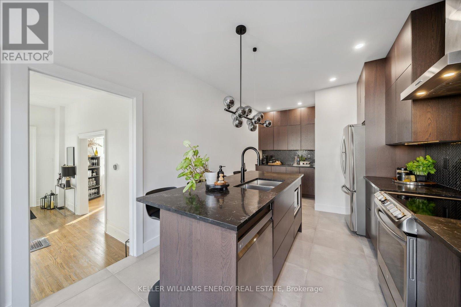 272 Ridout Street, Port Hope, Ontario  L1A 1P5 - Photo 12 - X12406091