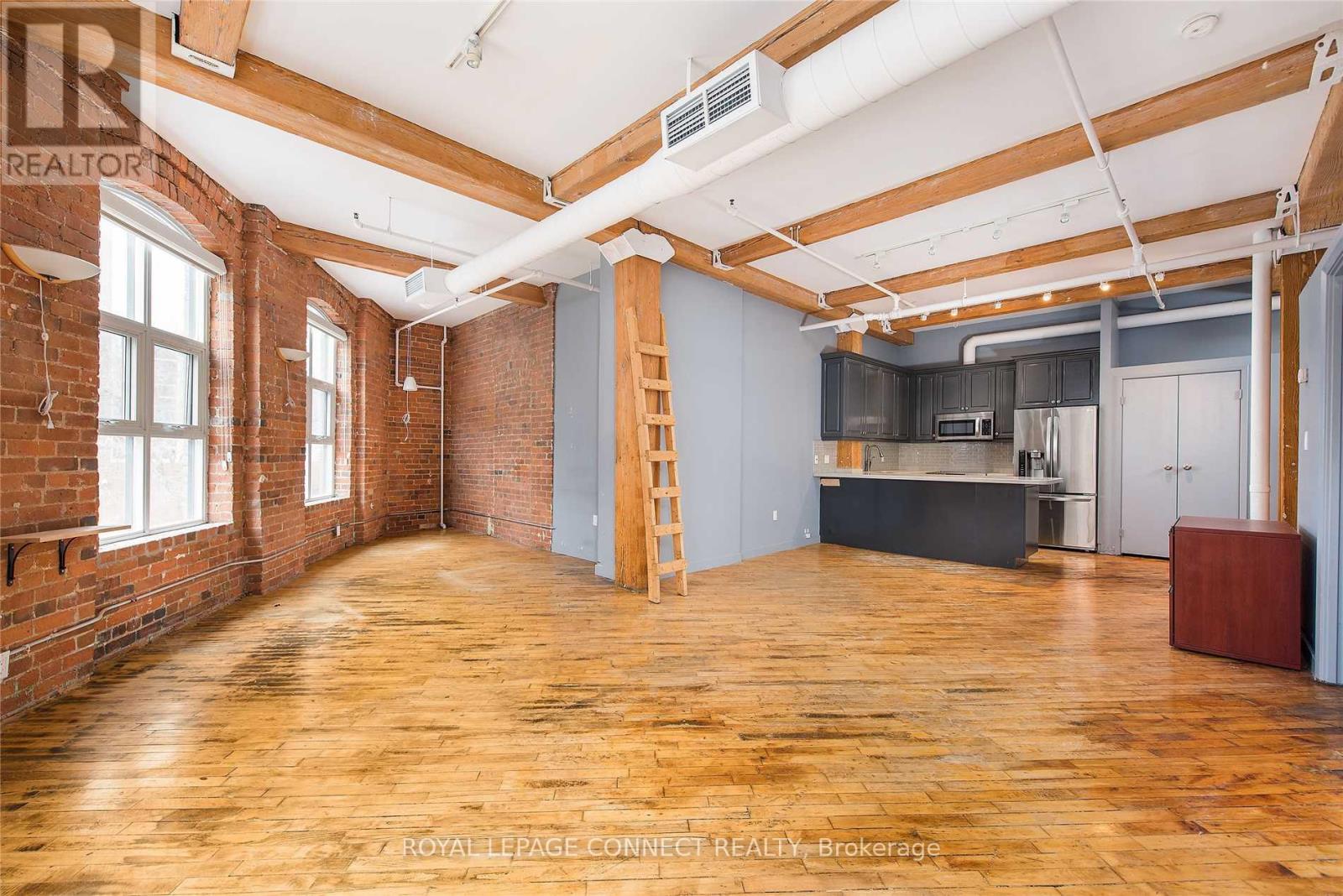 305 - 90 SHERBOURNE STREET, Toronto, Ontario