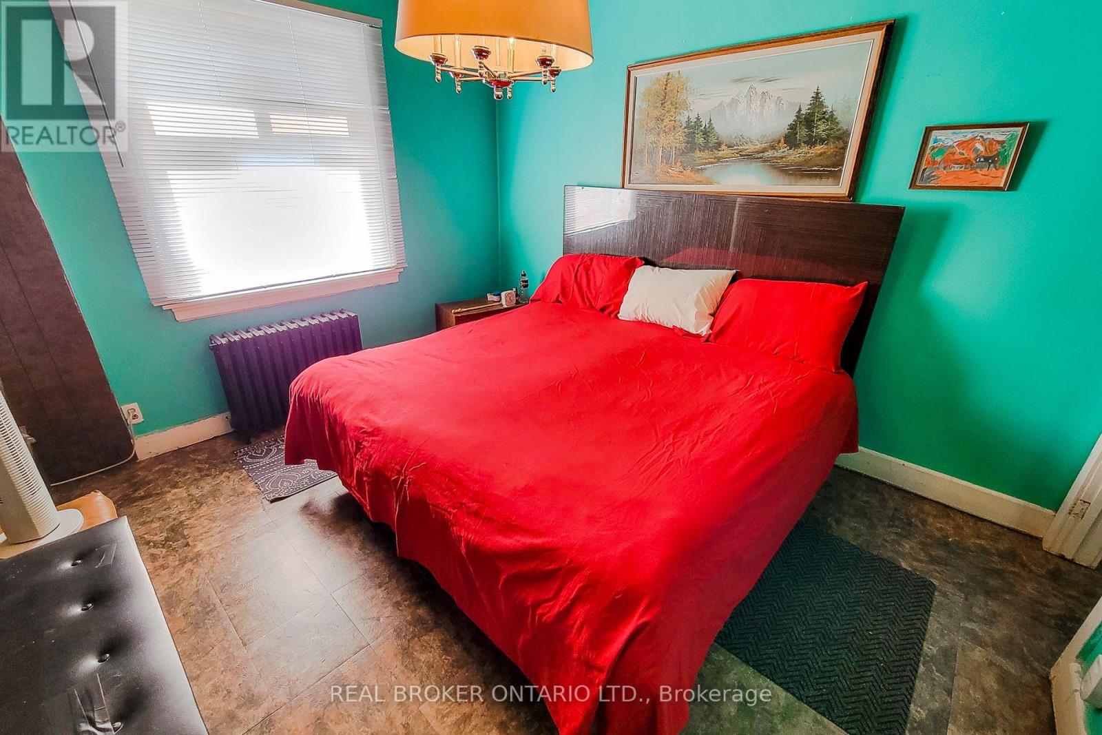 5685 Robinson Street, Niagara Falls, Ontario  L2G 2B1 - Photo 21 - X12397289