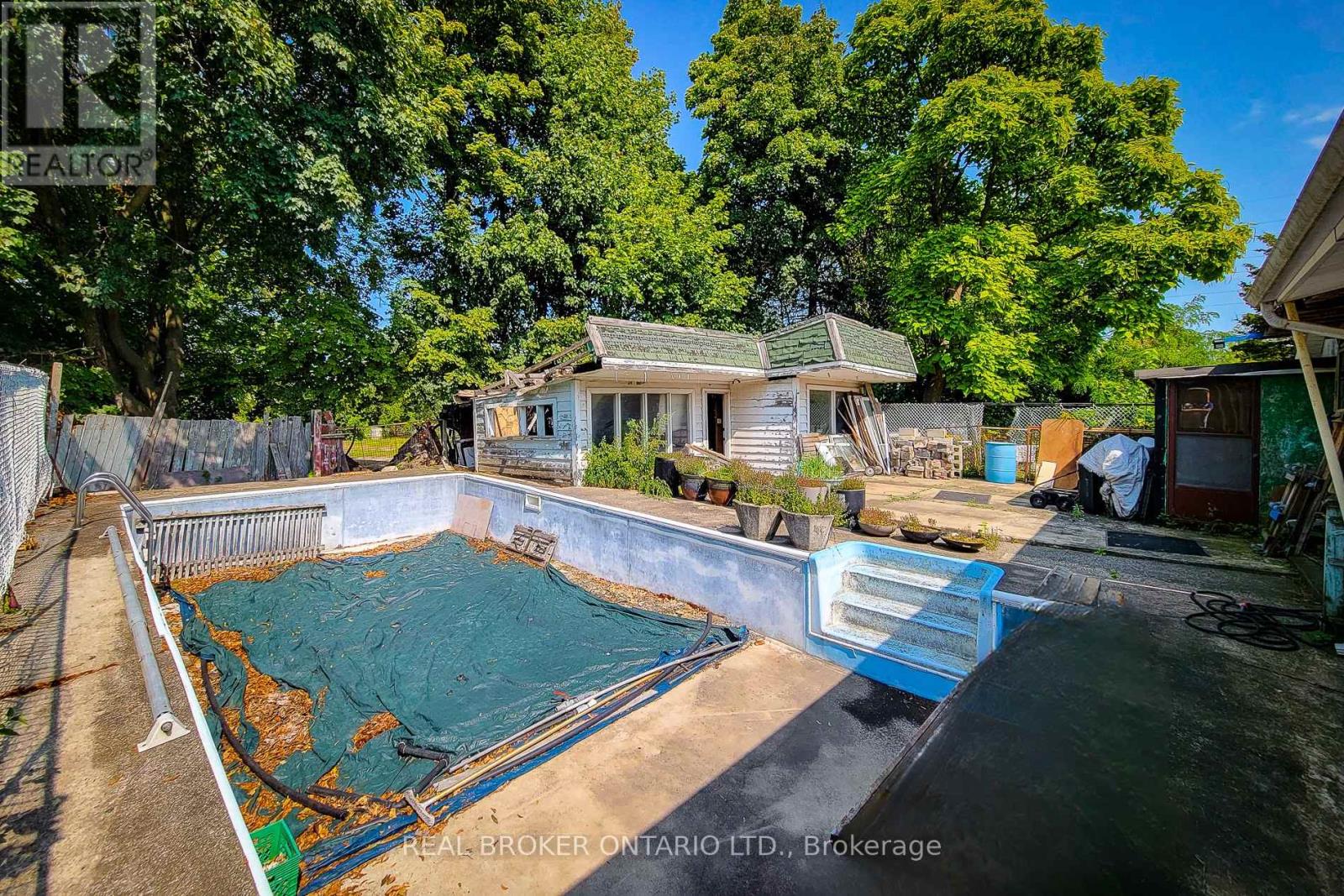 5685 Robinson Street, Niagara Falls, Ontario  L2G 2B1 - Photo 42 - X12397289