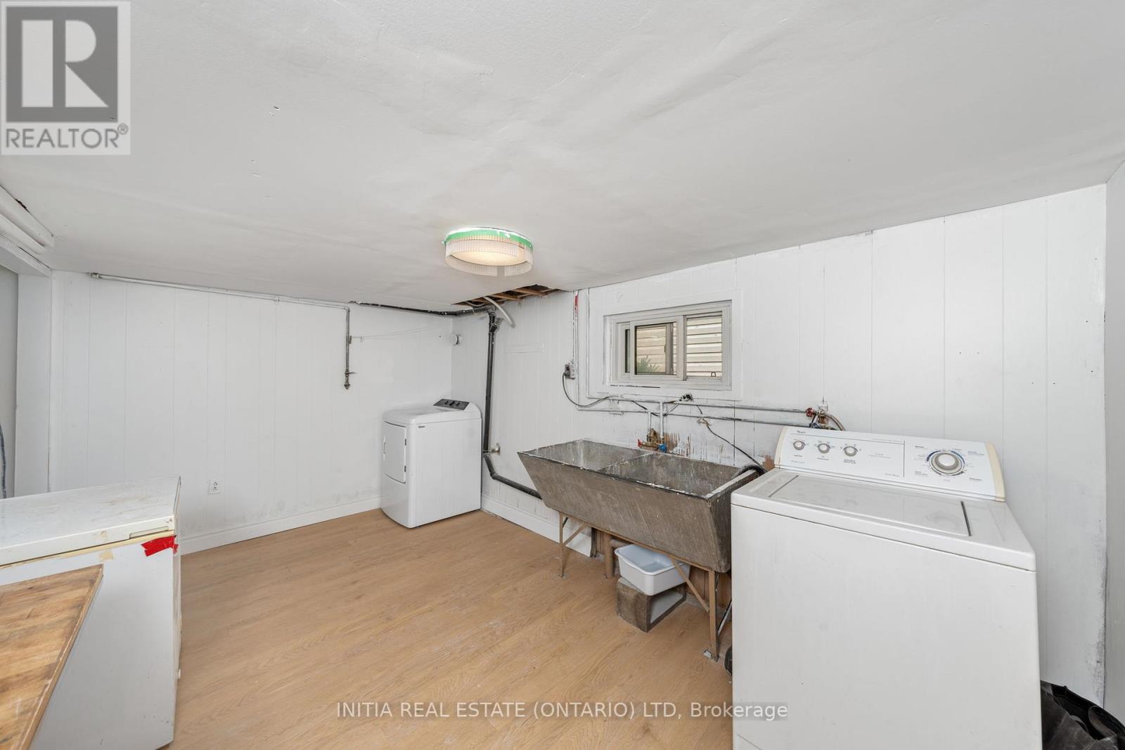 730 Talfourd Street, Sarnia, Ontario  N7T 1R9 - Photo 19 - X12405983