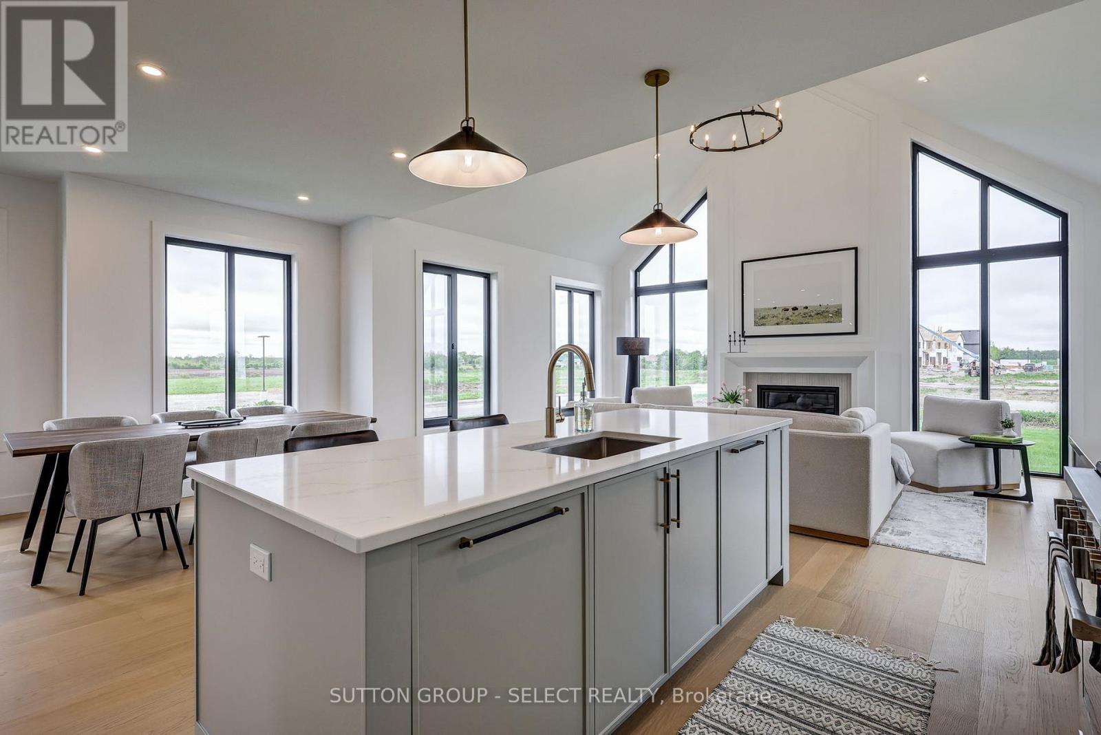 2 Five Stakes Street, Southwold, Ontario  N5P 3T2 - Photo 17 - X12406101