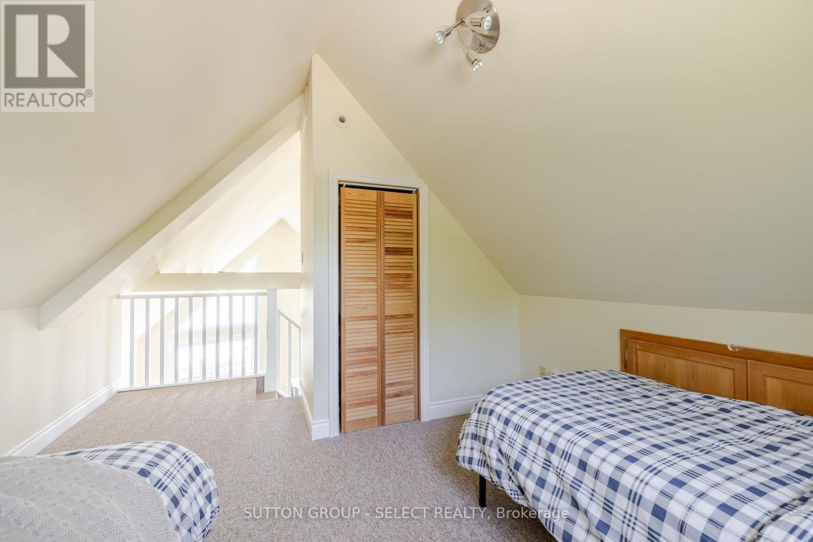 7474 Riverside Drive, Lambton Shores, Ontario  N0M 2L0 - Photo 28 - X12406112