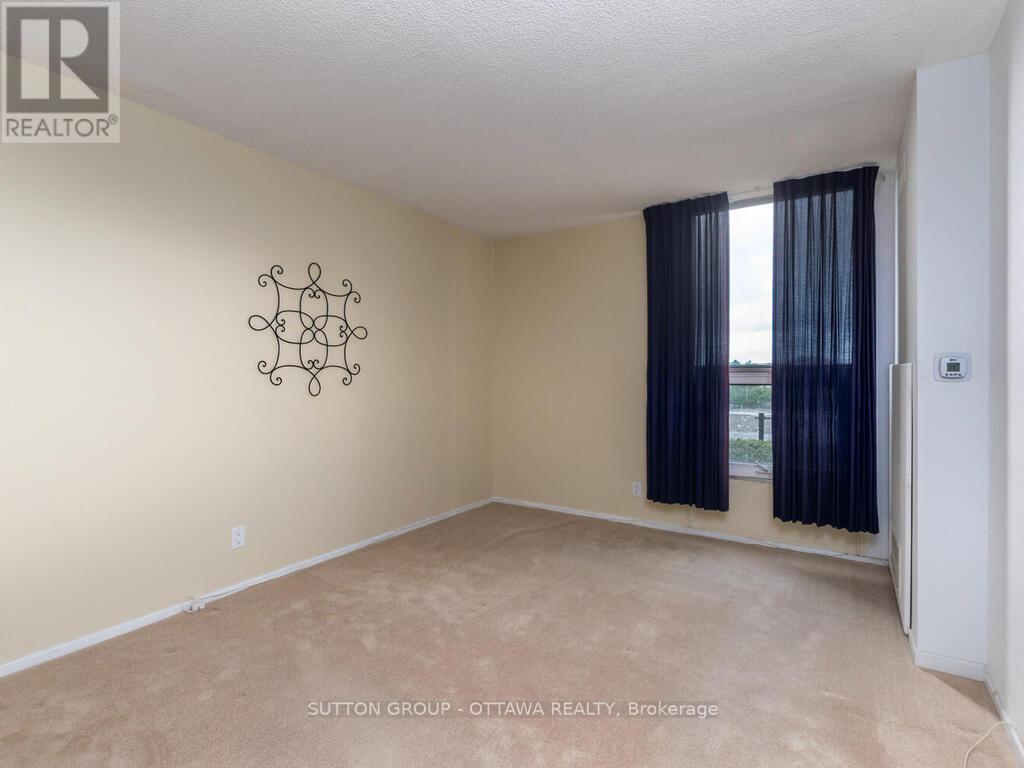 203 - 2951 Riverside Drive, Ottawa, Ontario  K1V 8W6 - Photo 25 - X12405924