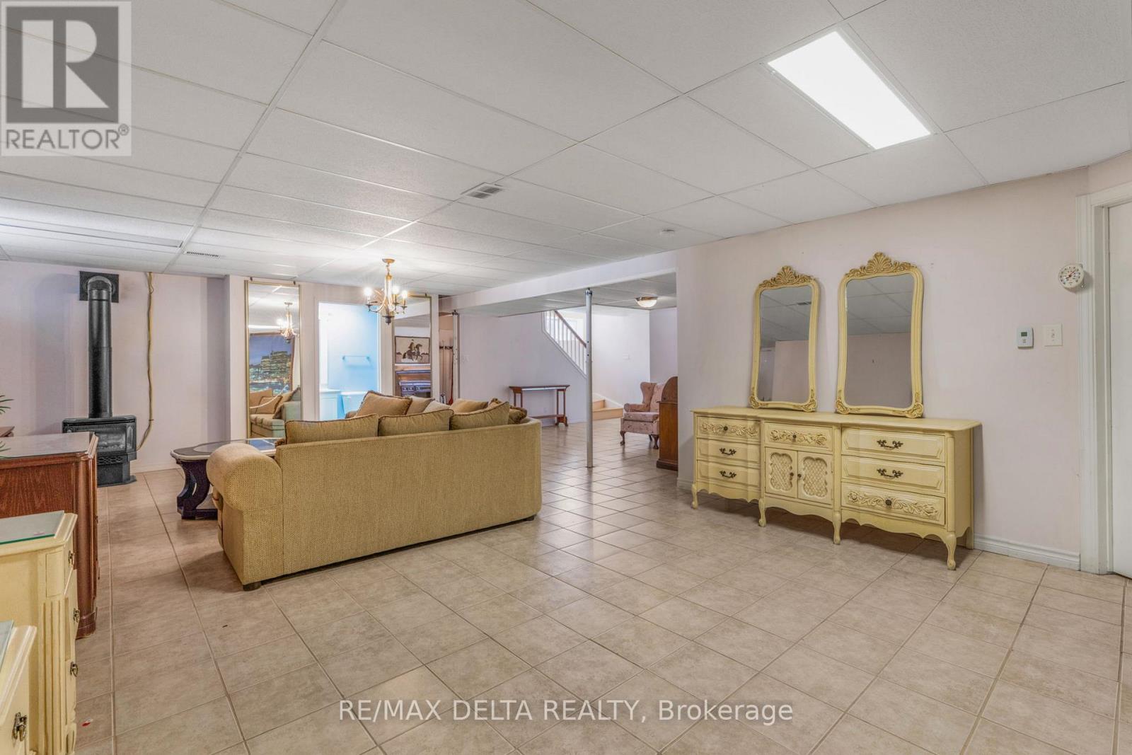 380 Albert Street, Hawkesbury, Ontario  K6A 3J8 - Photo 23 - X12405944