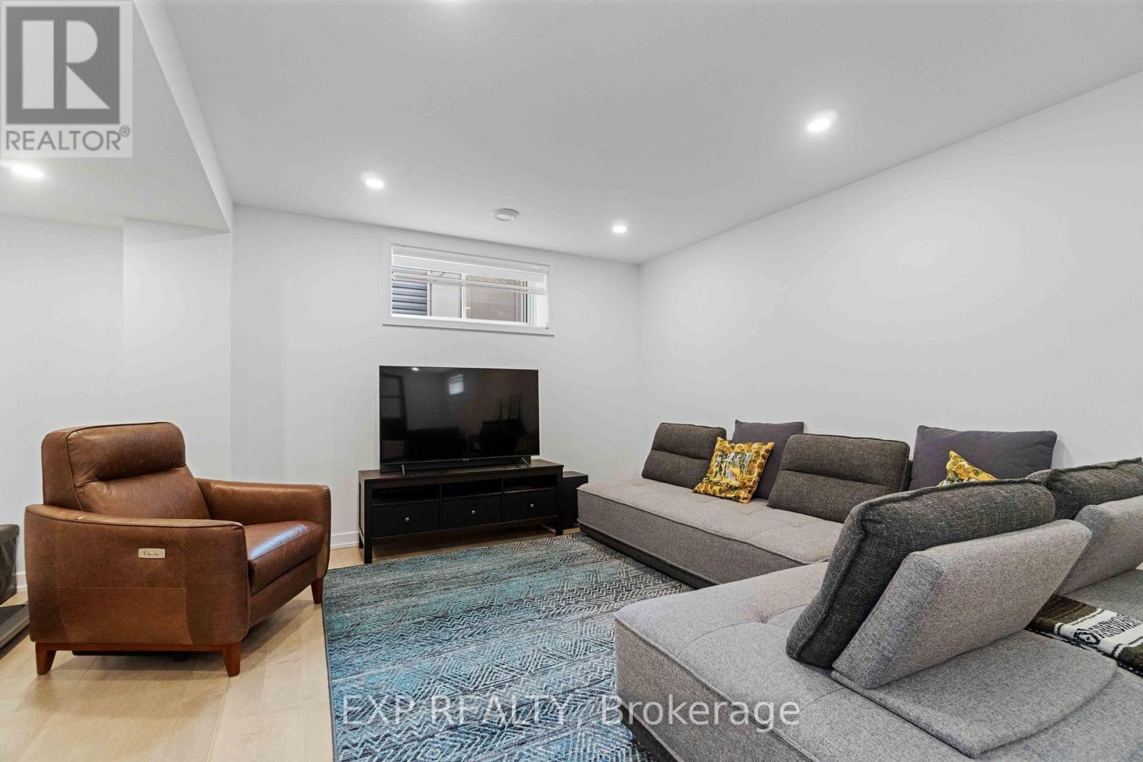 394 Dore Street, Casselman, Ontario  K0A 1M0 - Photo 27 - X12406003